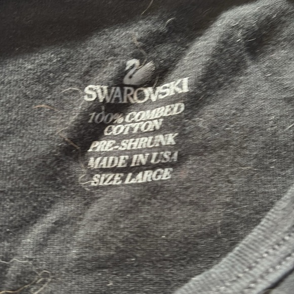 Swarovski Panda Graphic Tee – Size L | 100% Cotton | Crystal Embellished | - Picture 2 of 5
